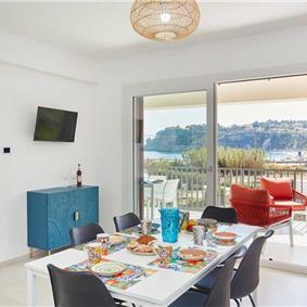 3 bedroom seaside apartments in Sicily, sleeps 6
